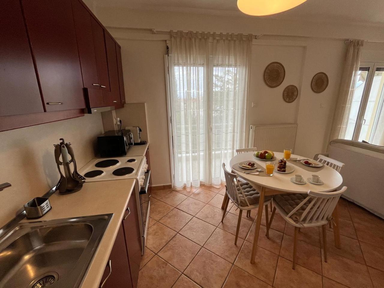 Marousi Cozy Apartment Atena Exterior foto